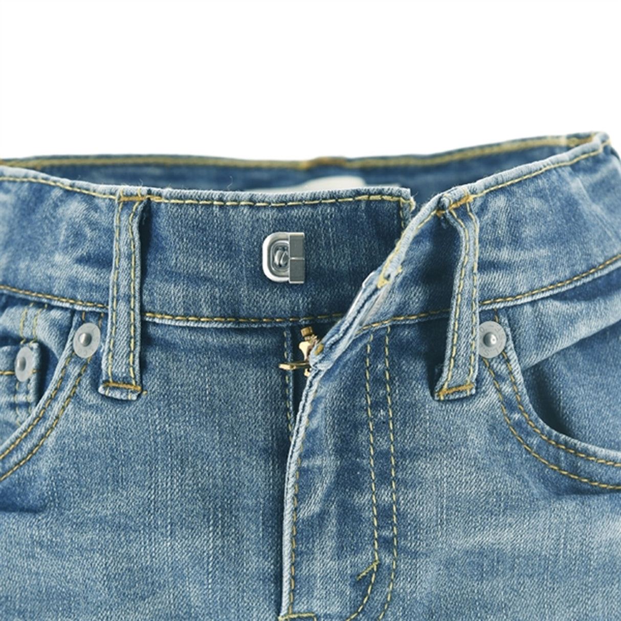 Levi's 510 Skinny Shorts Burbank