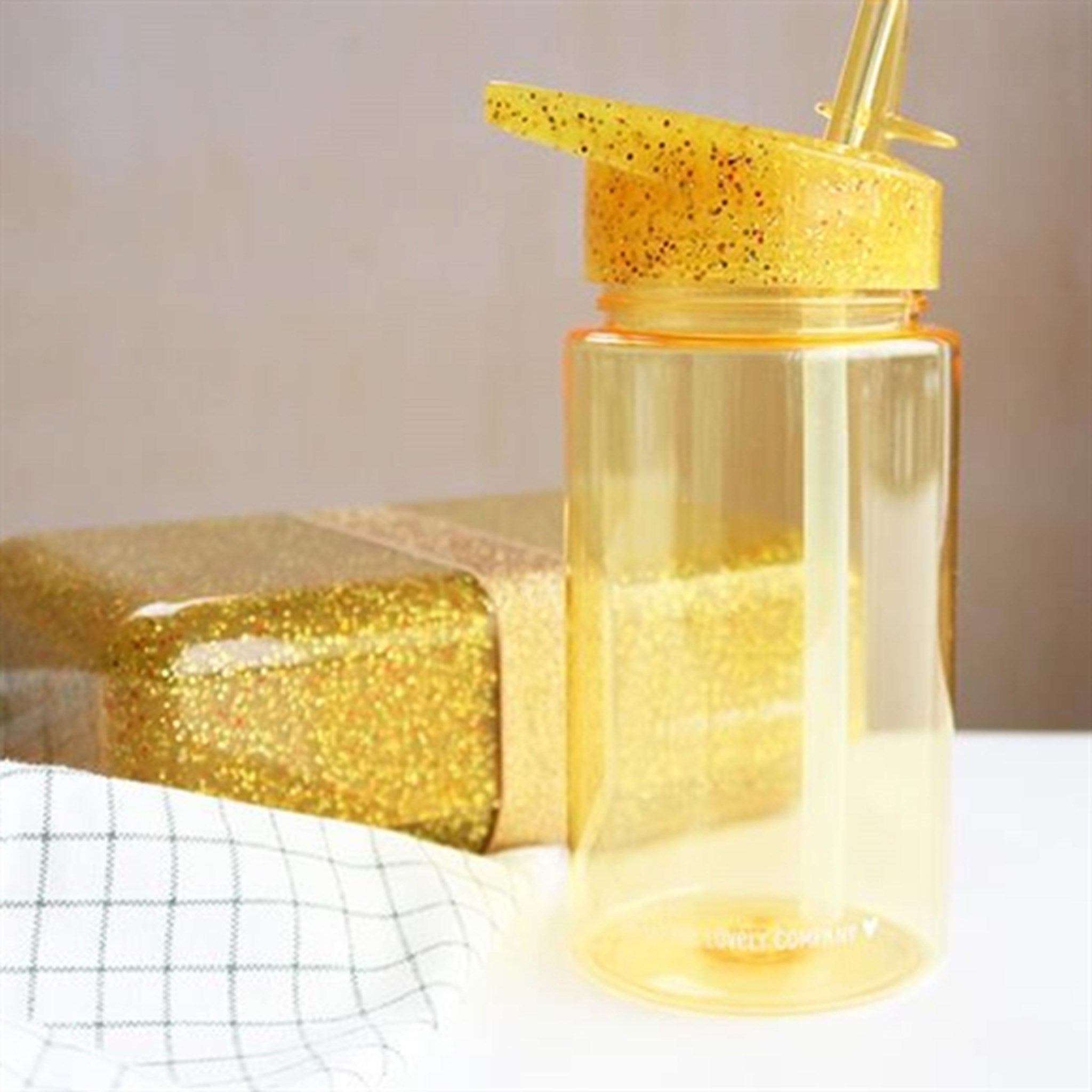 A Little Lovely Company Drikkedunk Glitter Gold 2