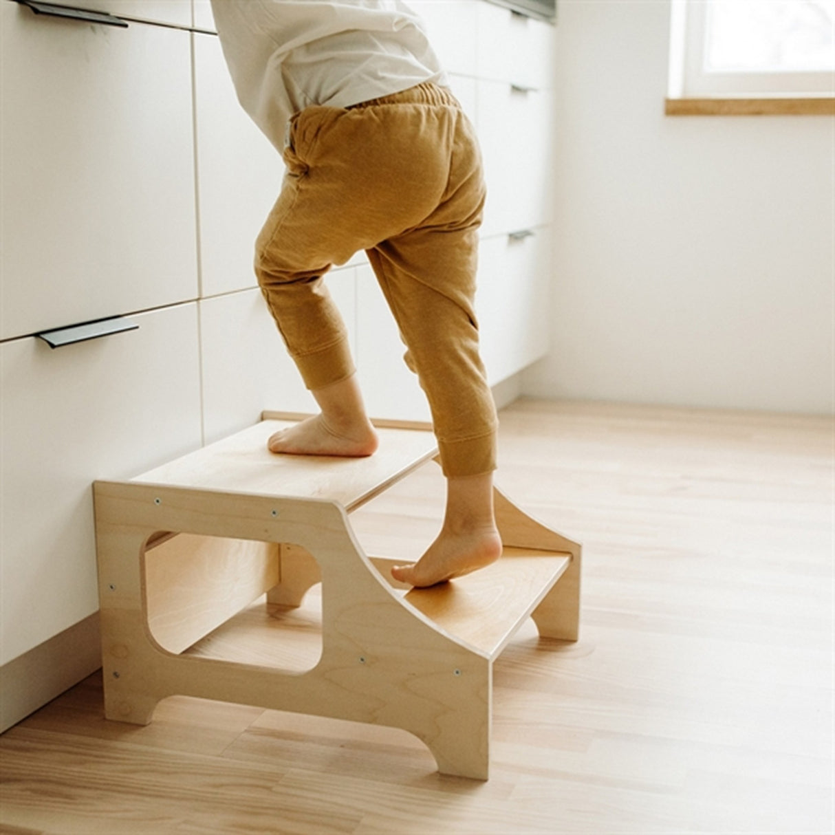 Duck Woodworks Step Stool Natural 4