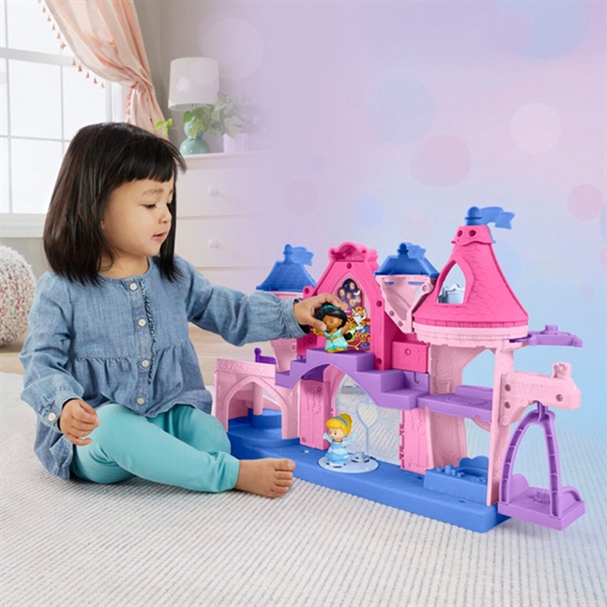 Fisher-Price® Disney Princess Magical Lights & Dancing Castle 2