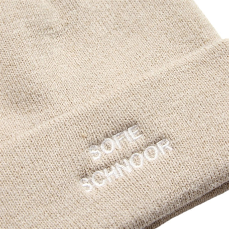 Sofie Schnoor Young Beanie Beige 2