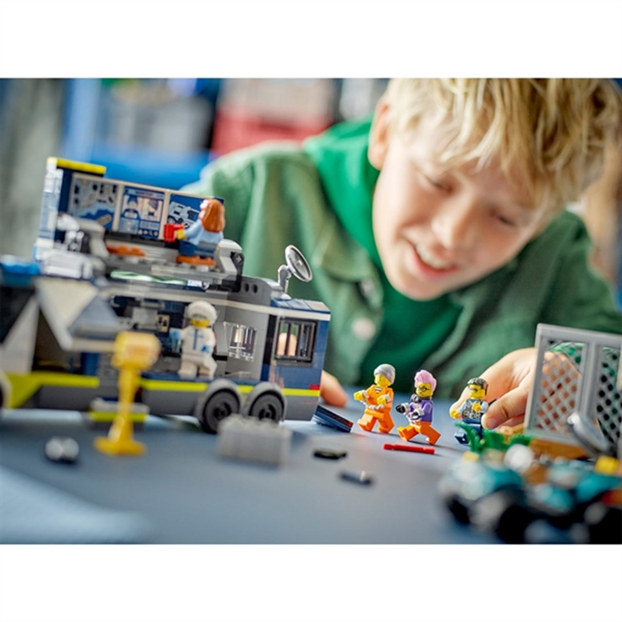 LEGO® City Politiets Mobile Kriminallaboratorium