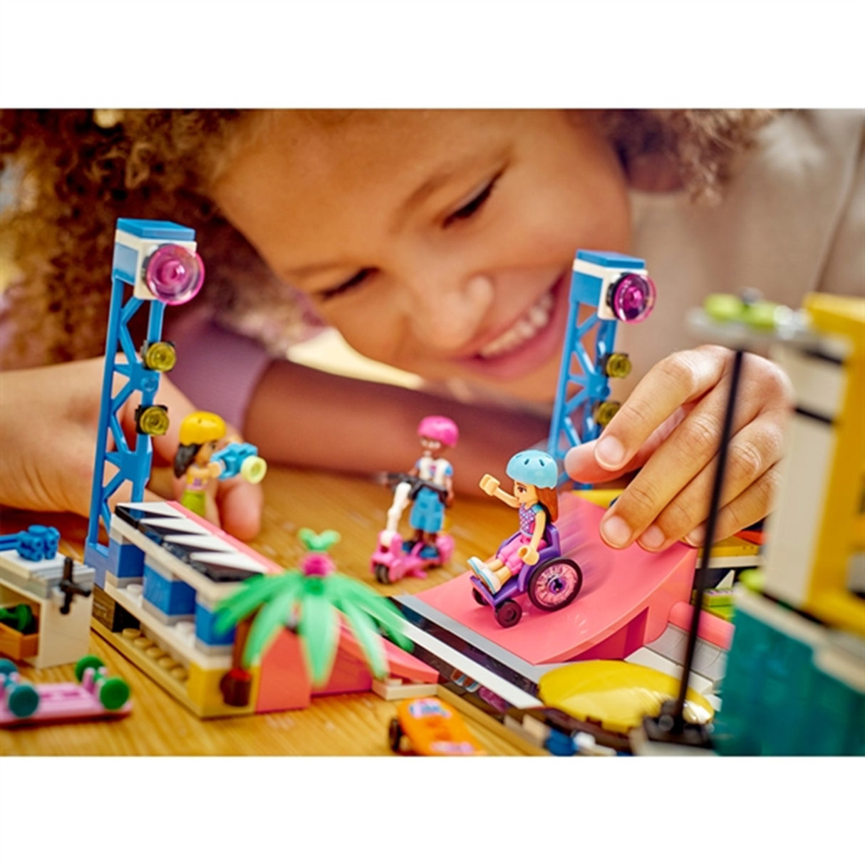 LEGO® Friends Skatepark