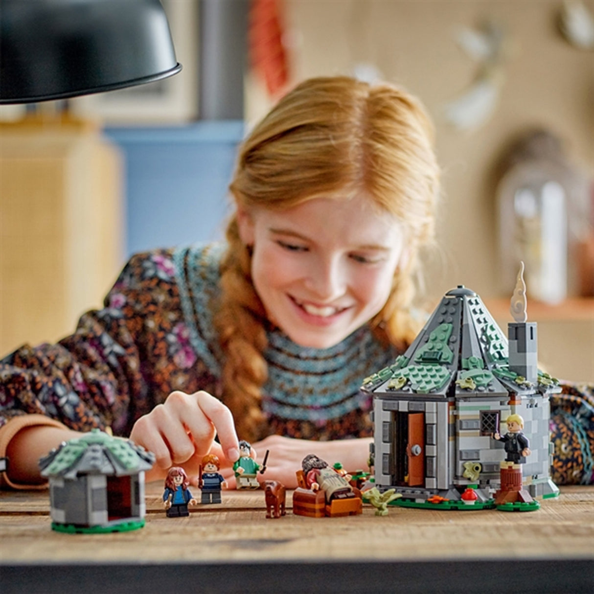 LEGO® Harry Potter™ Hagrids Hytte: Et Uventet Besøg