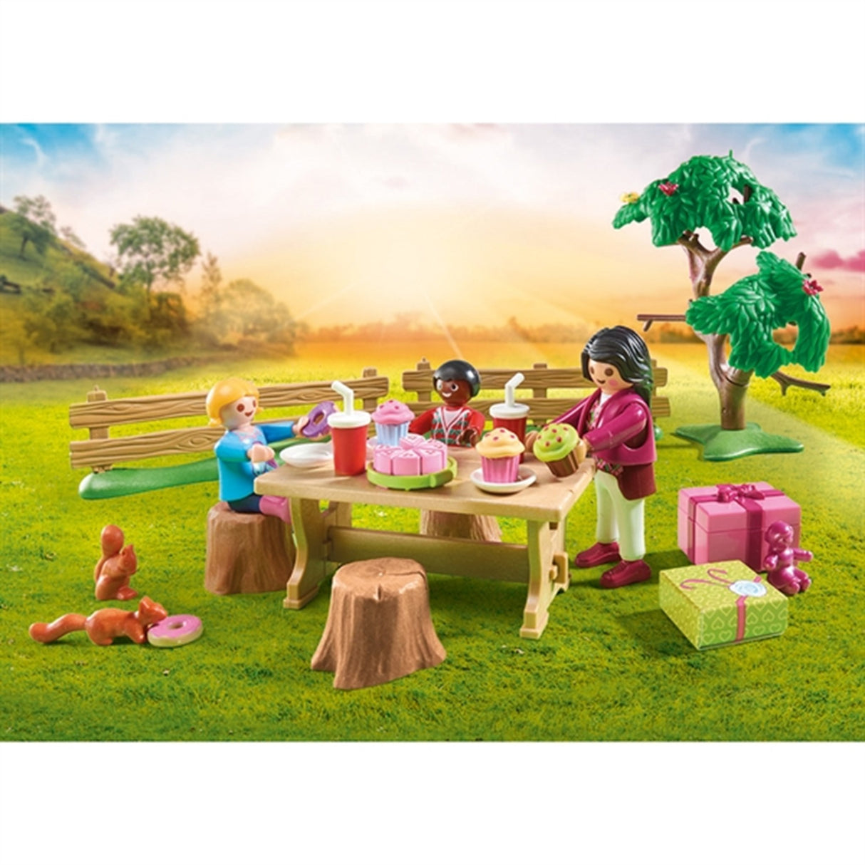 Playmobil® Country - Børnefødselsdag på Rideskolen