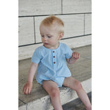 Copenhagen Colors Sky Blue W Cream Stripe Seersucker Romper m. ærmer 4