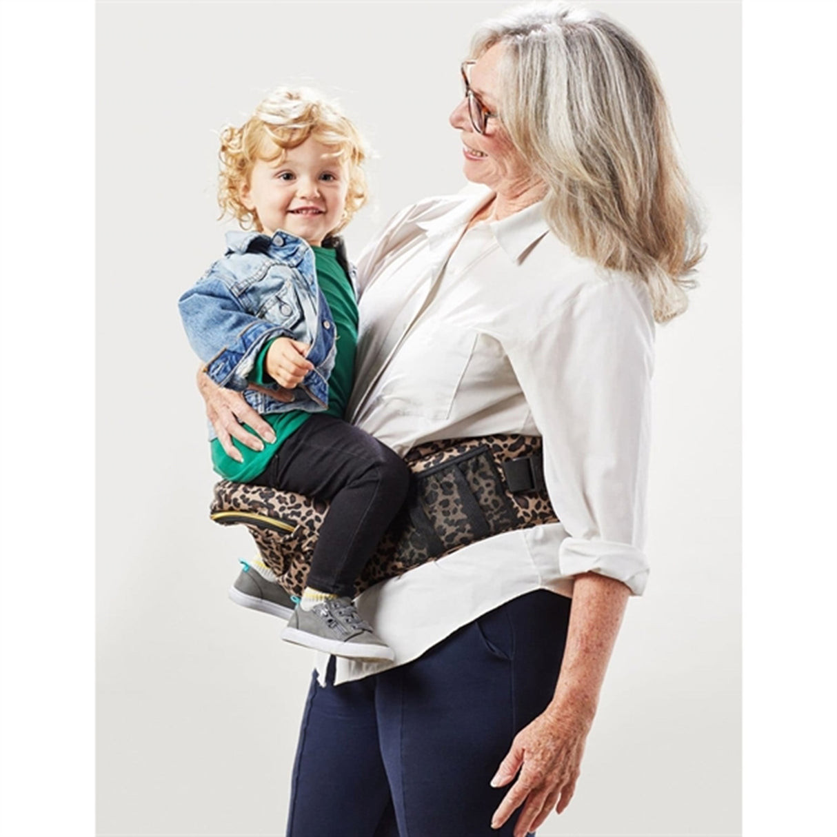 Tushbaby V2 Hip Carrier Leopard 9