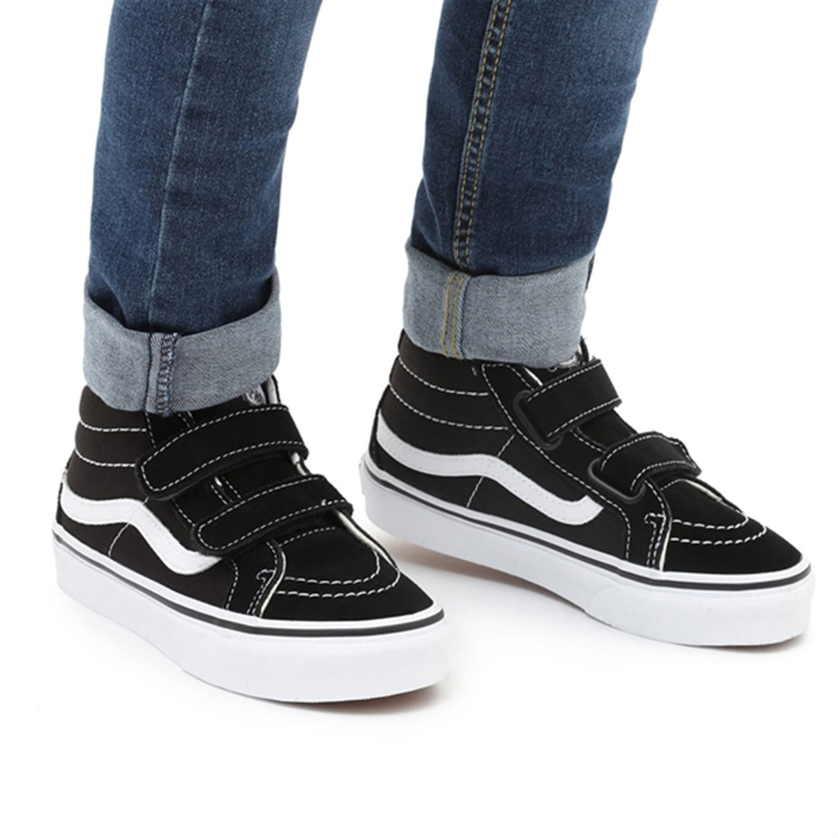 VANS SK8-Mid Reissue V Black/True White Sko 2